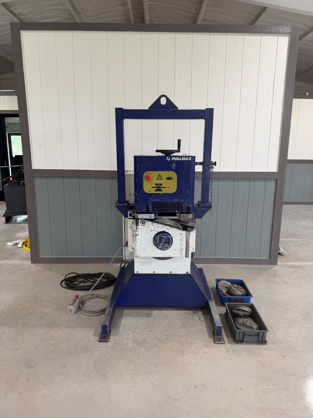 Pullmax X-97 Bevelling Machine for sale at Quinn Bros Industries, Spicewood Texas